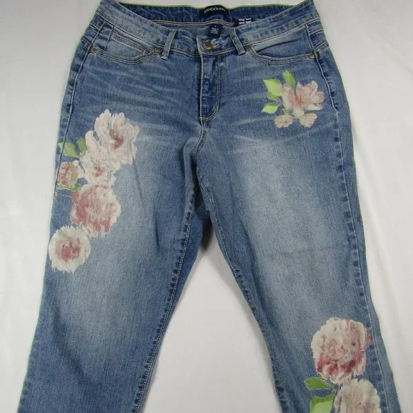 Bandolino | Capri | Size 6 | Floral Pattern | Women's | Jeans - Picture 2 of 6